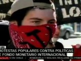 Protestas populares contra políticas de FMI