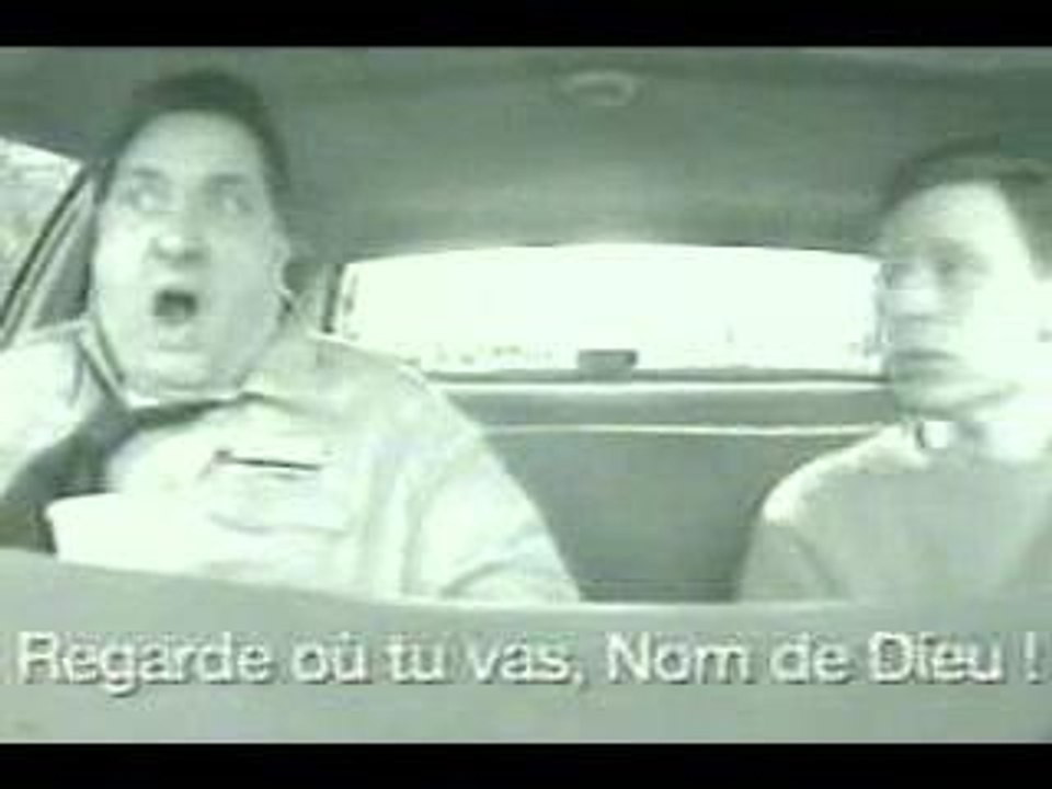 Violent Moniteur D'Auto Ecole