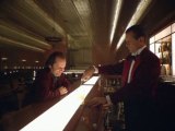 Shining (S. Kubrick) - Scène coupée du bar