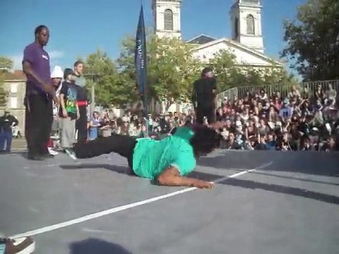 Festival Météores _ Battle hip hop _ 2.10.2010 _ La RSY (1)