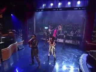 Will.i.am & Nicki Minaj - Check It Out - Live
