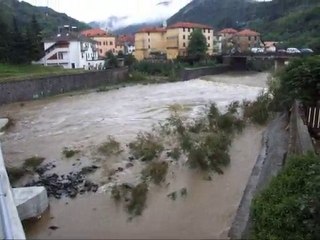 Rossiglione torrente Stura in piena