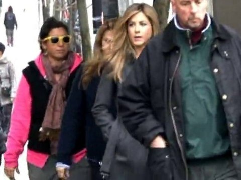 SNTV - Jennifer Aniston most eligible