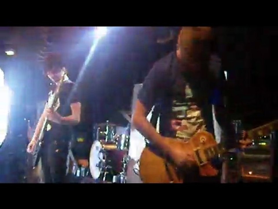 You Me At Six - Stay With Me @ Trabendo