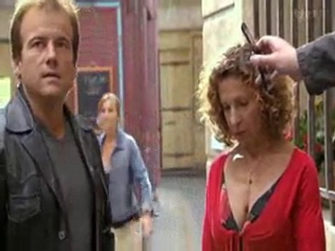 1566 - samia boher boulot