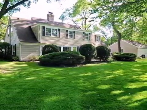 Homes for Sale - 2322 Clover Lane - Northfield, IL 60093 - P
