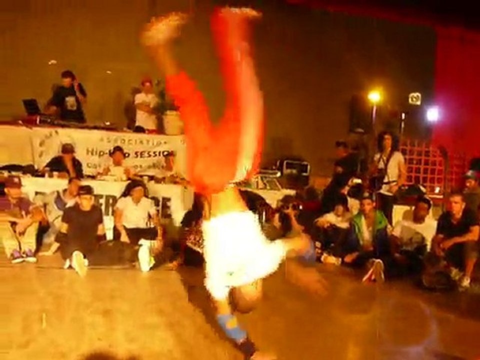 Bboy France Qualif Alsace 2010 Demi Final Jin Vs Karim
