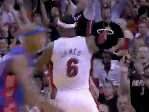 LeBron spins and drives to the cup for the slam in the closi