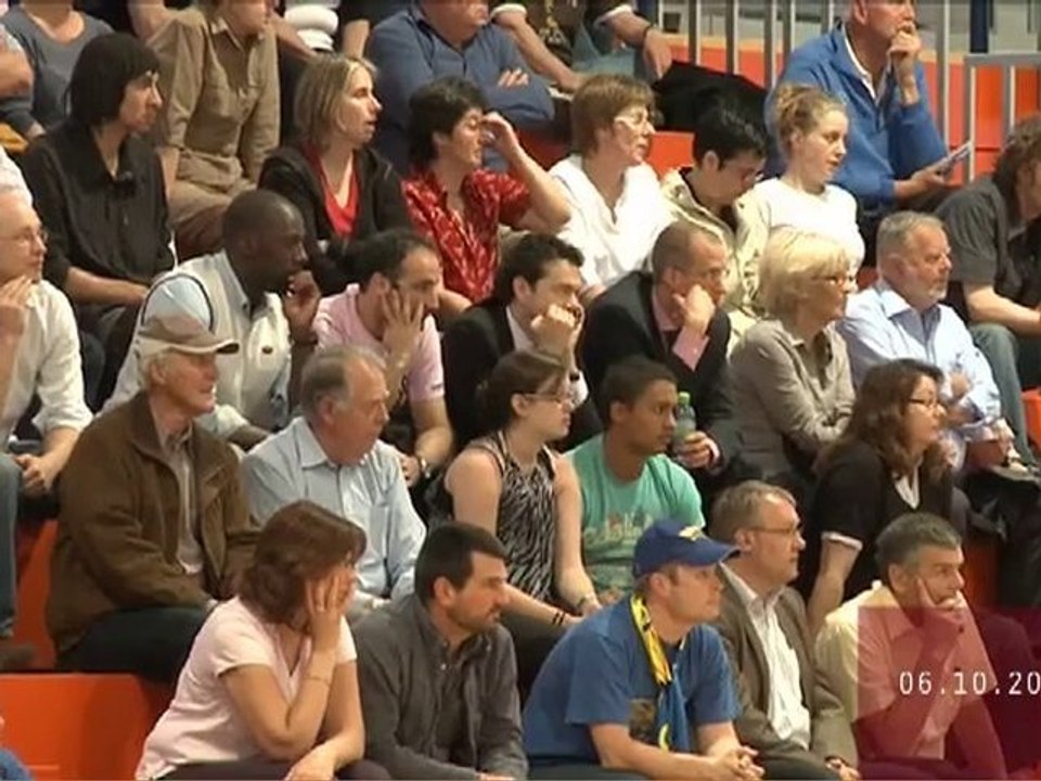 Vues sur l'actu du 6 octobre 2010