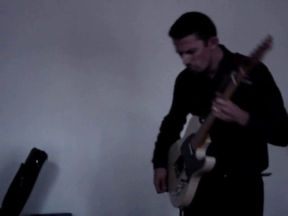 -M- je dis aime (w/ Telecaster Baja Fender)