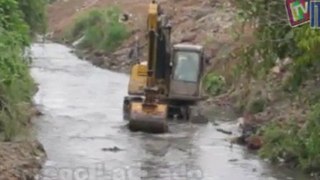 Limpeza Mecânica nos Córregos Itaim Paulista
