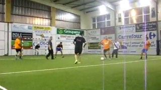 L'Indépendant Football au Pleïsport Center