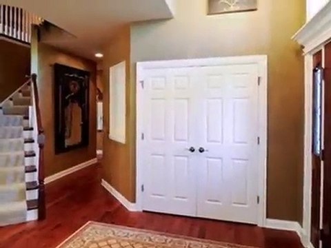 Homes for Sale - 305 White Pines Ln - Oswego, IL 60543 - Col