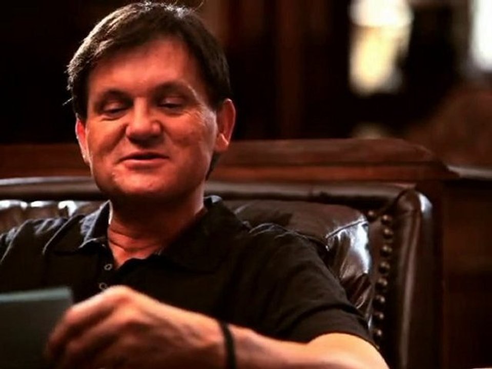 The Vampire Diaries - Behind-the-Scenes w/Kevin Williamson