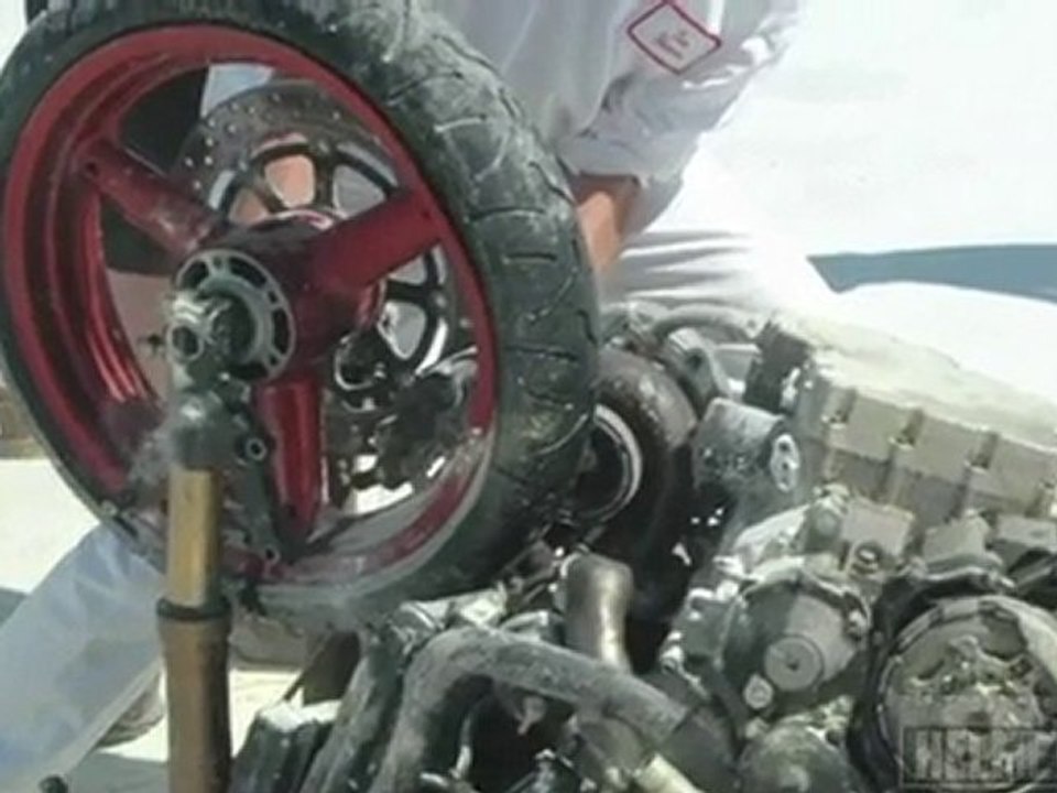 Motorcycle Rider Survives a 200+ mph Crash in a Shoei Motorc