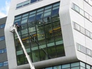 Amsterdam : laveur de vitres