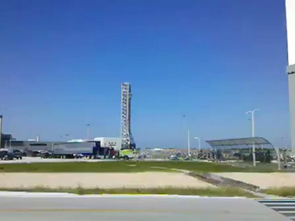 Transformers 3 Kennedy Space Center Optimus Prime VAB