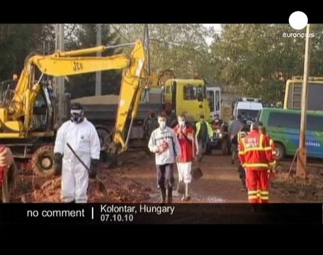 Toxic sludge in Hungary hits Danube - no comment