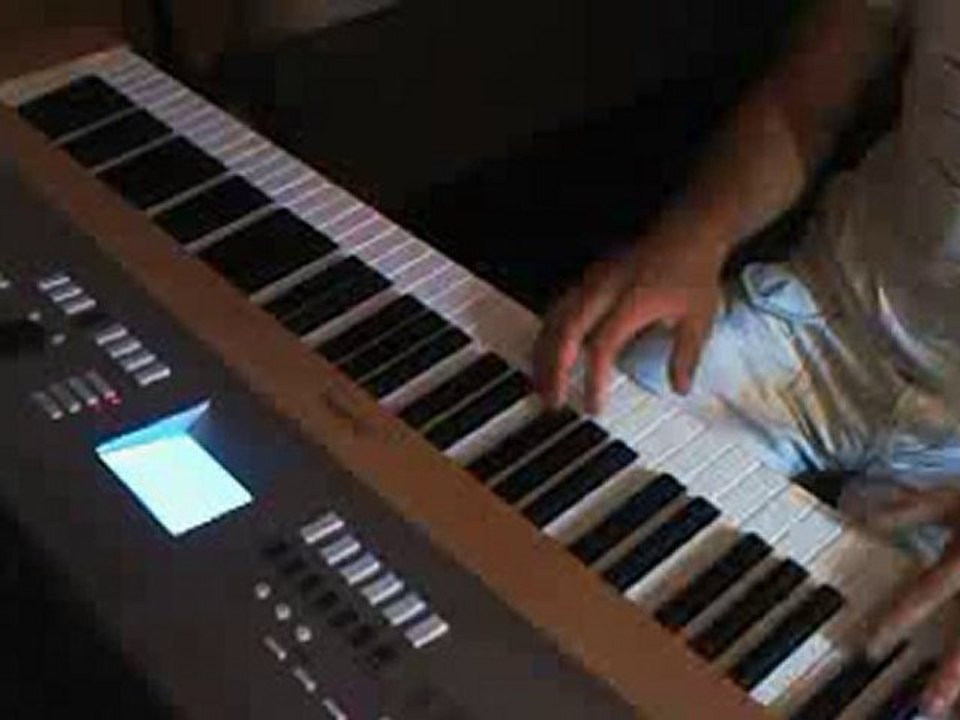 Boyce Avenue - Broken Angel ( piano accompagnement )