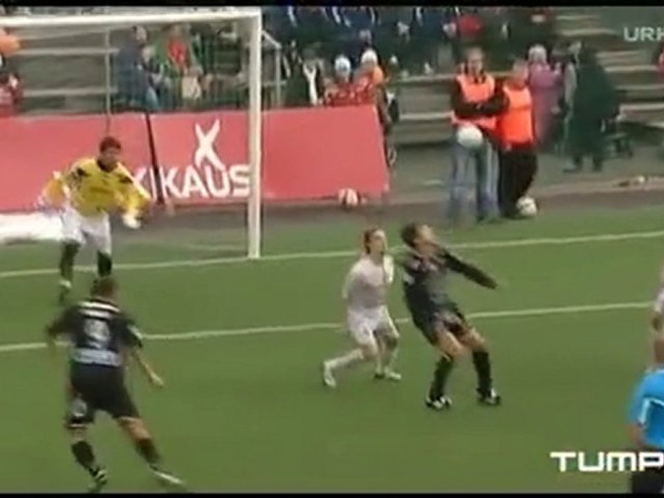 Jari Litmanen (AC Oulu v FC Lahti, September 18, 2010)