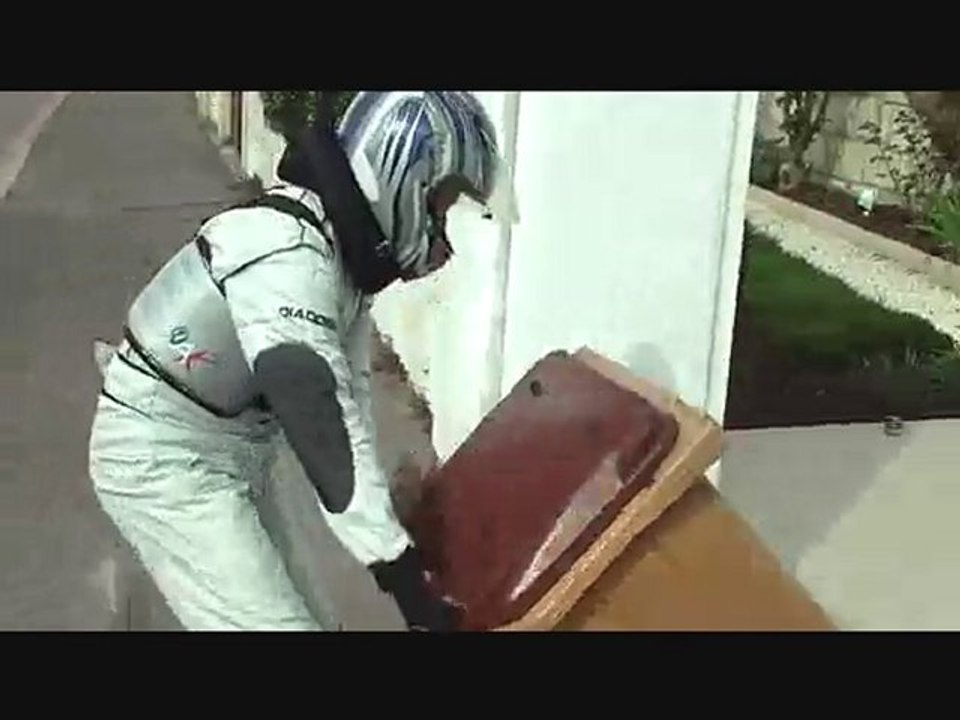 Excuz.fr a testé pour vous - Nico Strumf Dormeur sur 2 roues