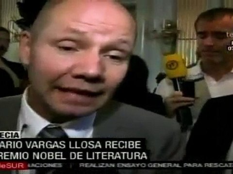 Mario Vargas Llosa recibe premio Nobel de Literatura
