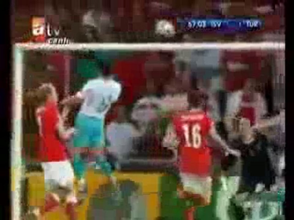 İSTE YENİ MİLLİ TAKIM MARŞIMIZ EURO 2012 ($£F@ $@RPD£R£)