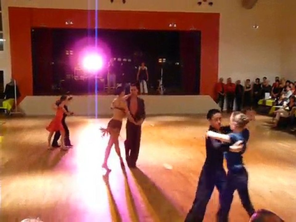 Soirée gala 1Greg Lucie Elèves 1-2009-2010