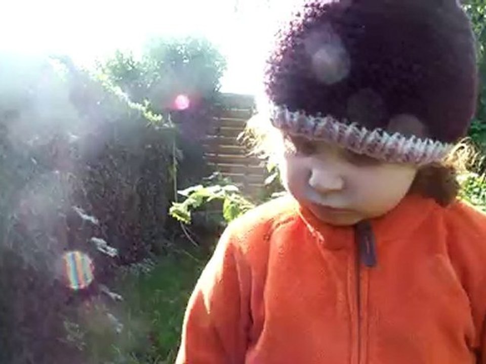 Lily et la petite grenouille!