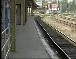 Bratislava hl. stanica: rekonštrukcia 2. nástupišťa (20060821 Mark)