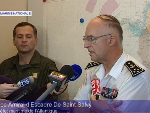 Assistance du chimiqier YM Uranus par la Marine nationale