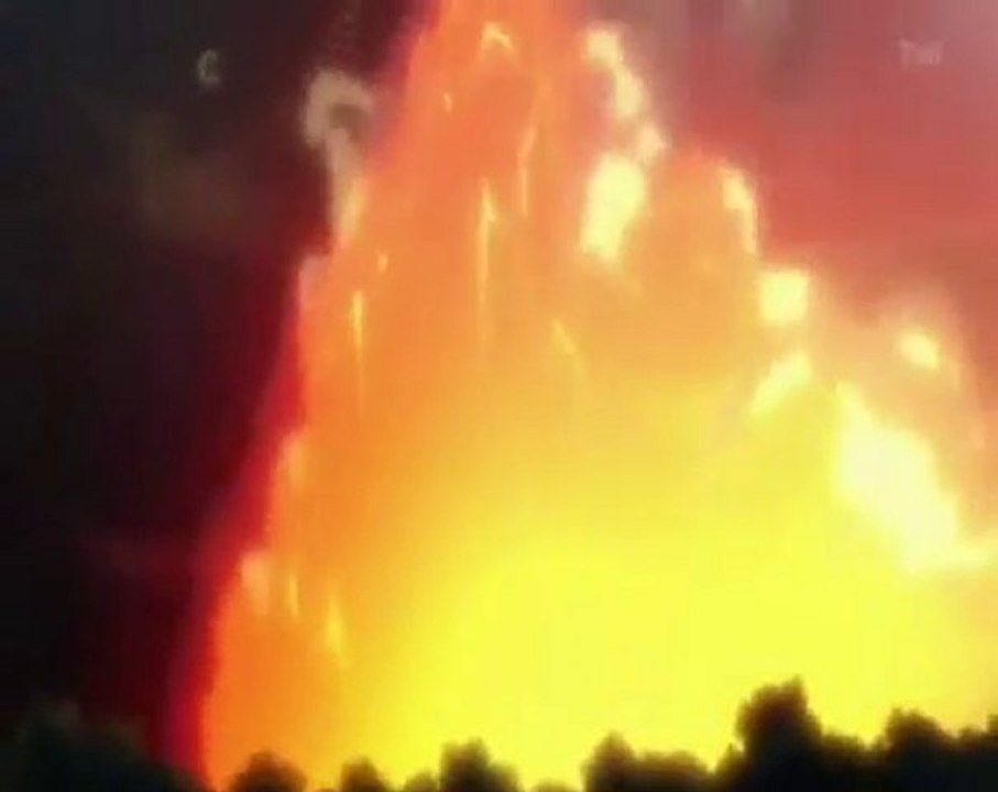 Aizen vs Captain Tessai - Shinten Raiho