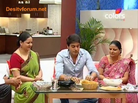 mallika E Kitchen - 10th October 2010 - Part2