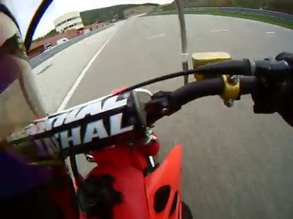 250 RS Aprilia, Alés, pole mécanique le 8 et 9 octobre 2010