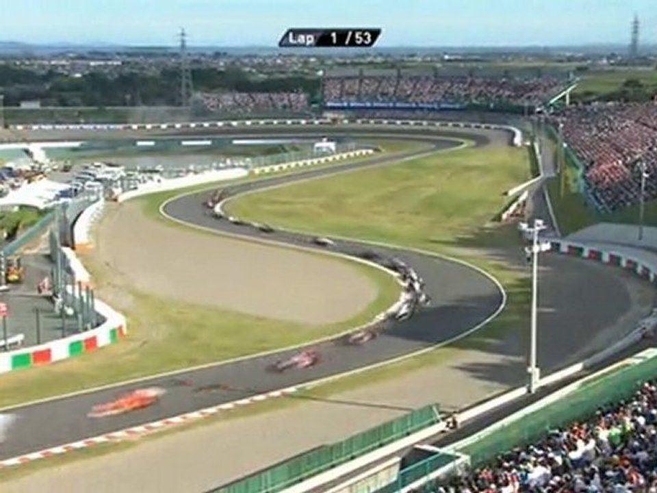 F1 2010 Suzuka (Japon) / Course : Départ + Petrov Crash