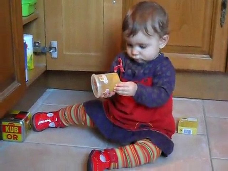 élina en cuisine