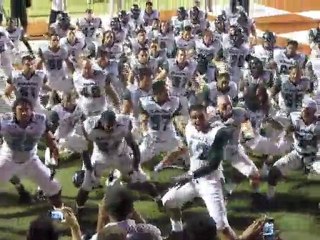 Hawaii Warriors Haka October 9, 2010