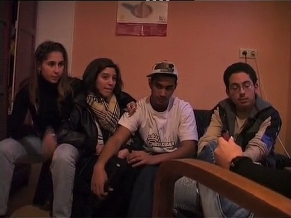 De prime abord # Dialogue adolescents / prostituée