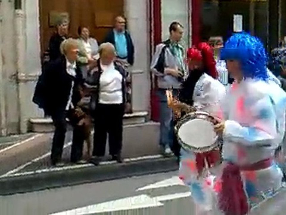 parade de bellegarde dimanche 10 octobre 2010 video 2