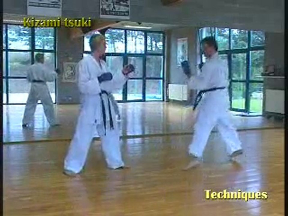 Bases de compétition kumité