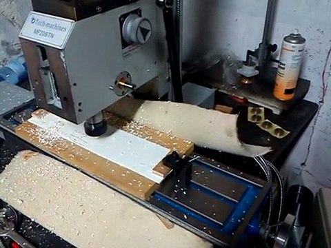 Premiers essais fraiseuse CNC Romu