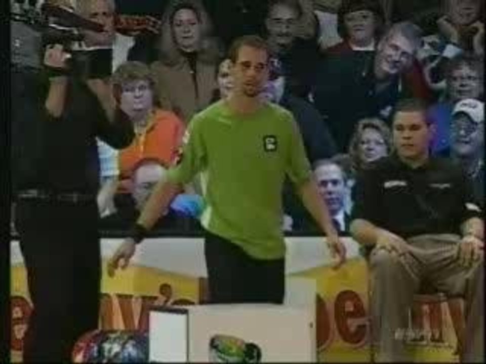 Vol plané au bowling