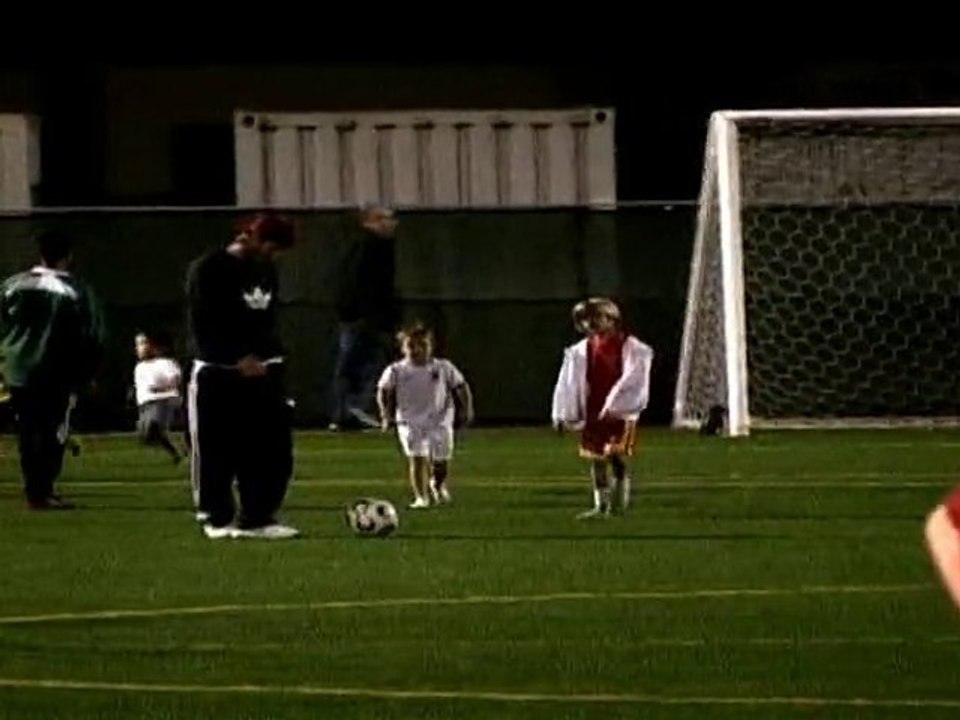 SNTV - Beckhams get carried away