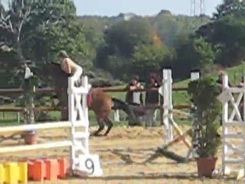 Inès et Quérida ponam 1 La Ferté Macé le 10/10/10