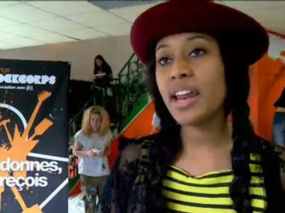 V V Brown chez Orange RockCorps