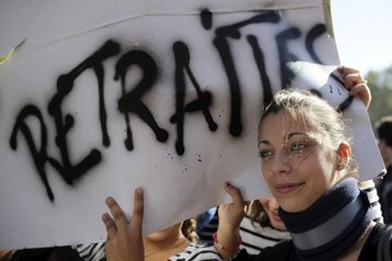 Télézapping  : Les Français soutiennent la grève