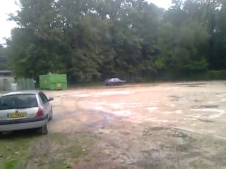 Premier tour de roue après 13 ans d'arrêt pour une R20 TX