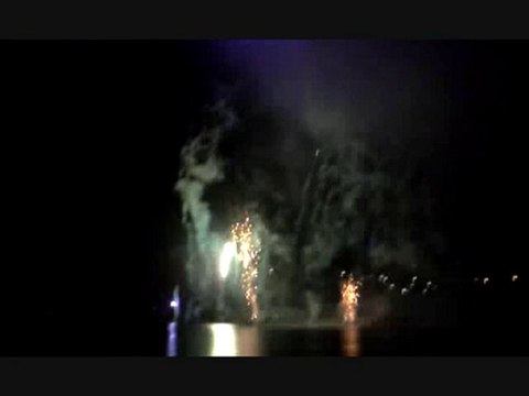 feu d'artifice du 14 aout 2010 sur le lac