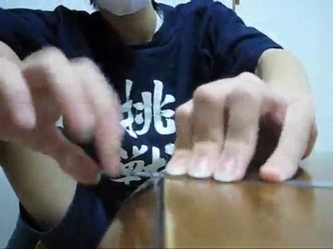 【ナイト・オブ・ナイツ】をモノサシで弾（はじ）いてみた