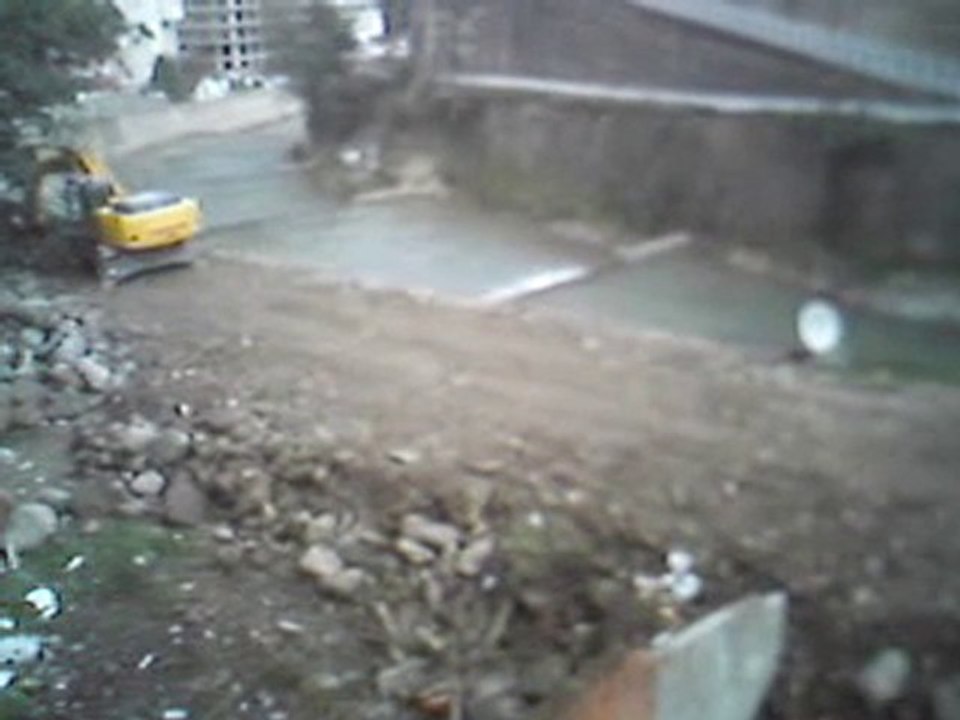 Çaykara Belediyesi Otagar Mevkii Yol Çalışmaları-Ekim 2010